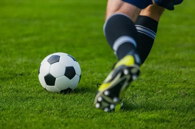What is the best way to bet on football What is the best way to bet on football