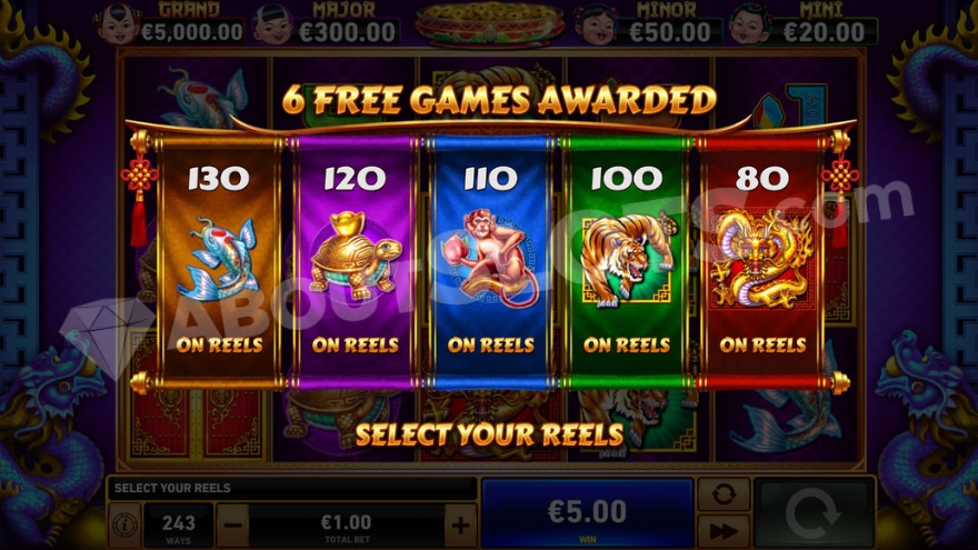 Free Games introduction screen with a choice between five different symbols.