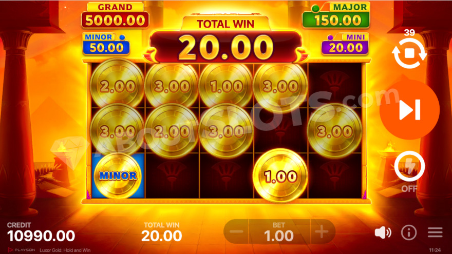 Hold and Win feature in Luxor Gold: Hold and Win slot with jackpot values displayed.