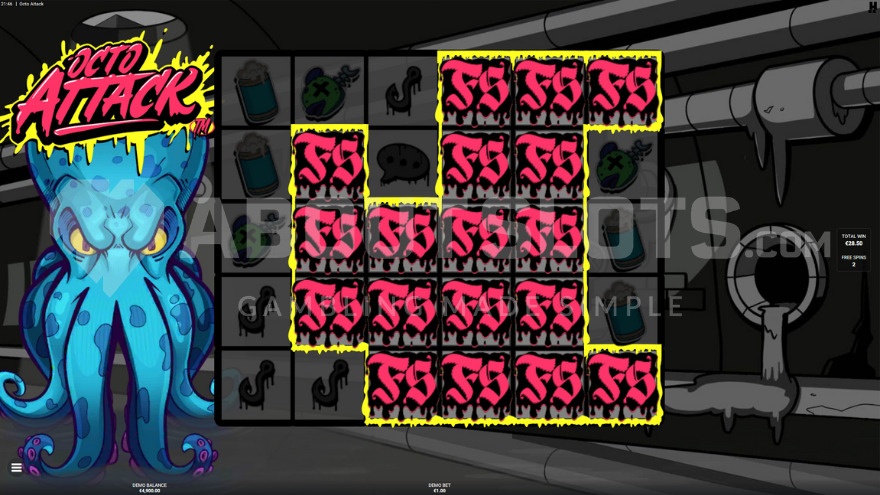 Winning during free spins mode in Octo Attack.