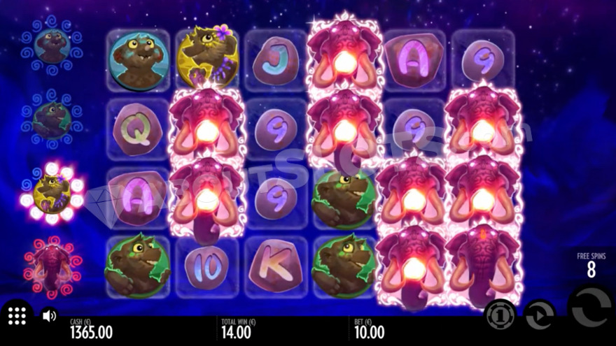 Bonus Game in progress with eight free spins remaining.