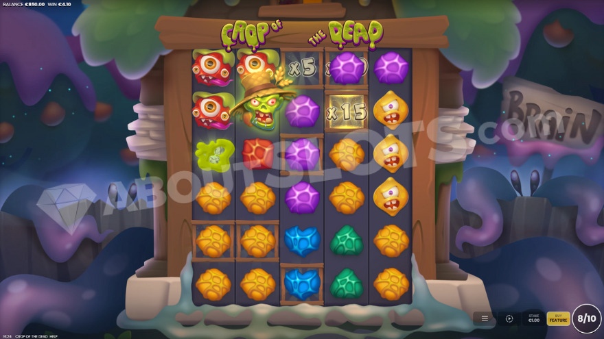Free spins bonus game with a zombie eating a brain.
