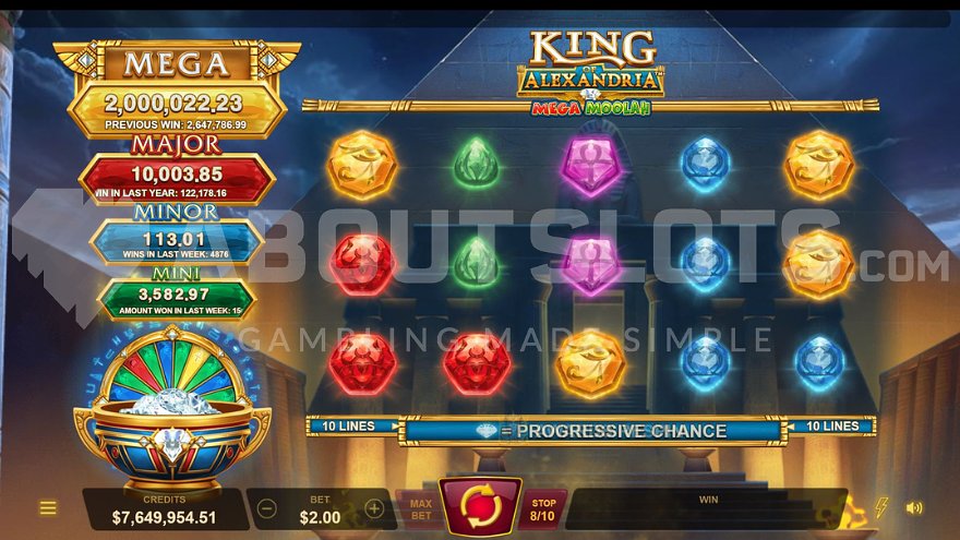 Slot machine game against a pyramid backdrop.